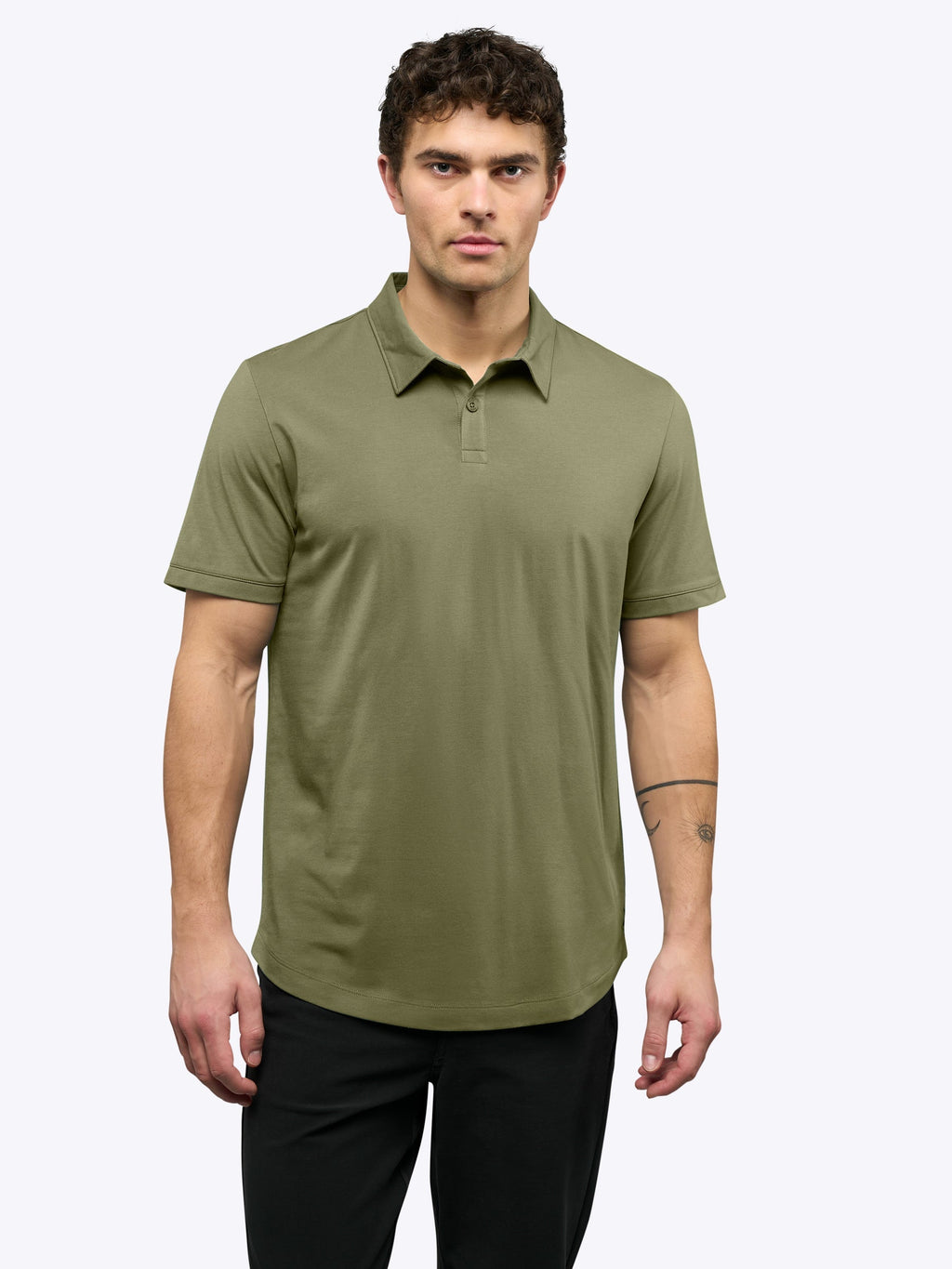 [info]--Tom is 6'1, 180lbs and wears a size L
