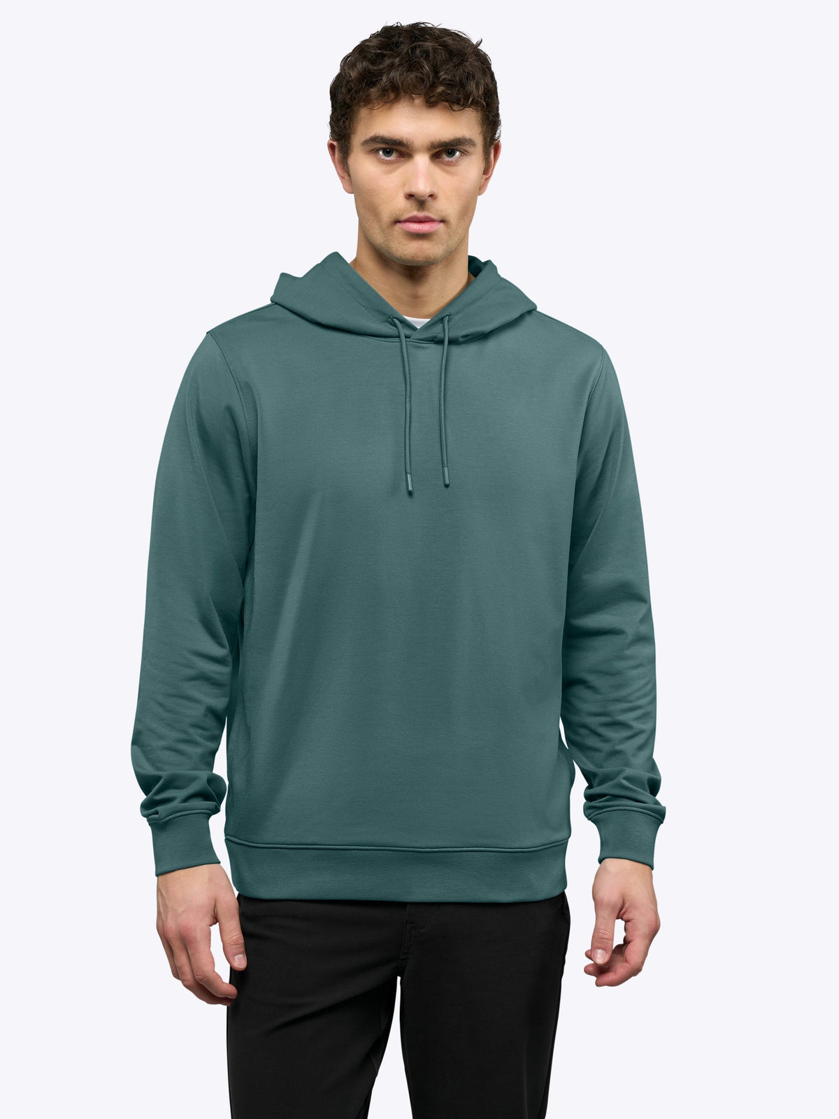 [info]--Tom is 6'1, 180lbs and wears a size L