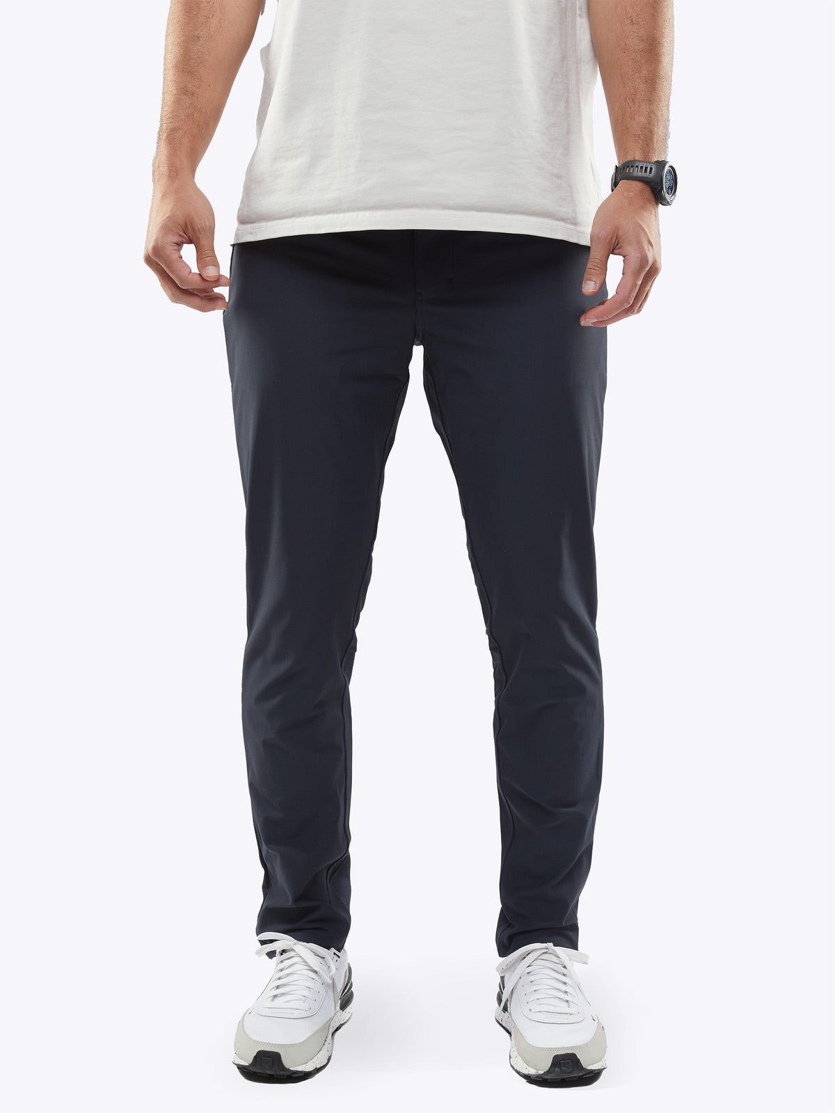 AO 5-Pocket Pant | Obsidian Slim-Fit Versaknit™