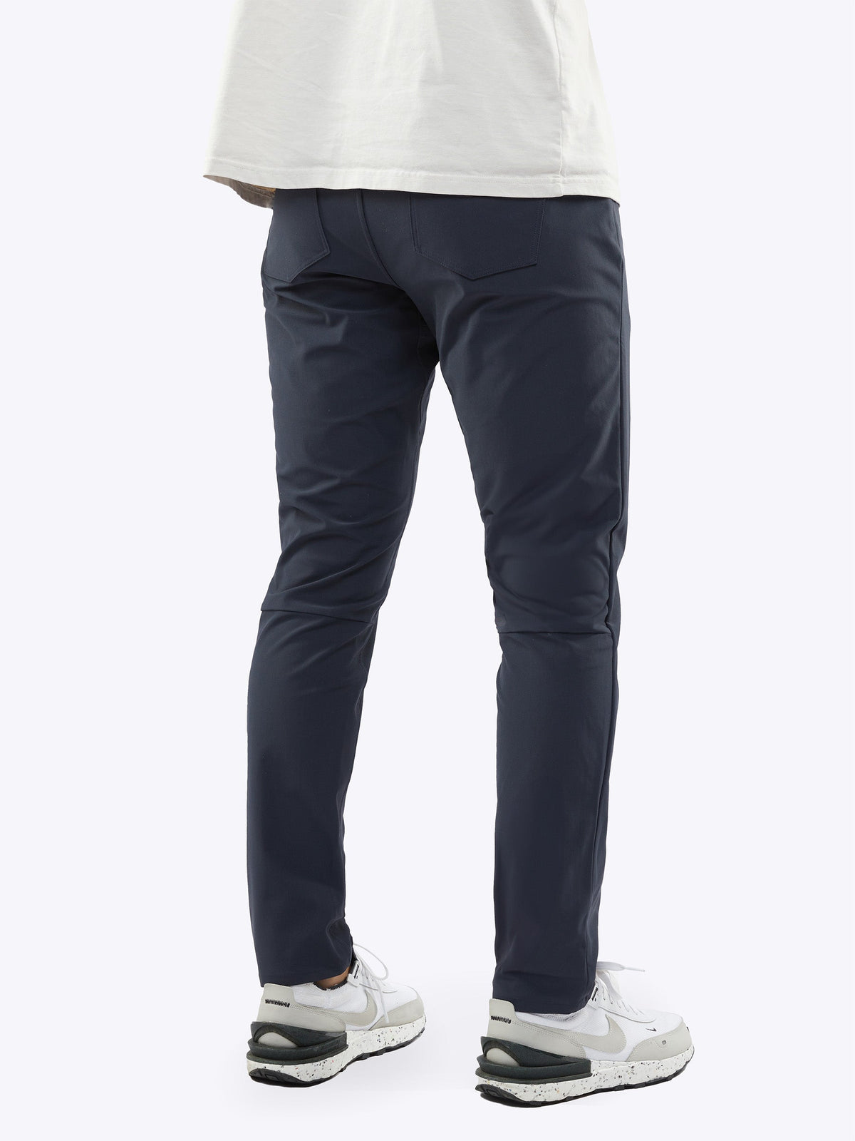 AO 5-Pocket Pant | Obsidian Slim-Fit Versaknit™