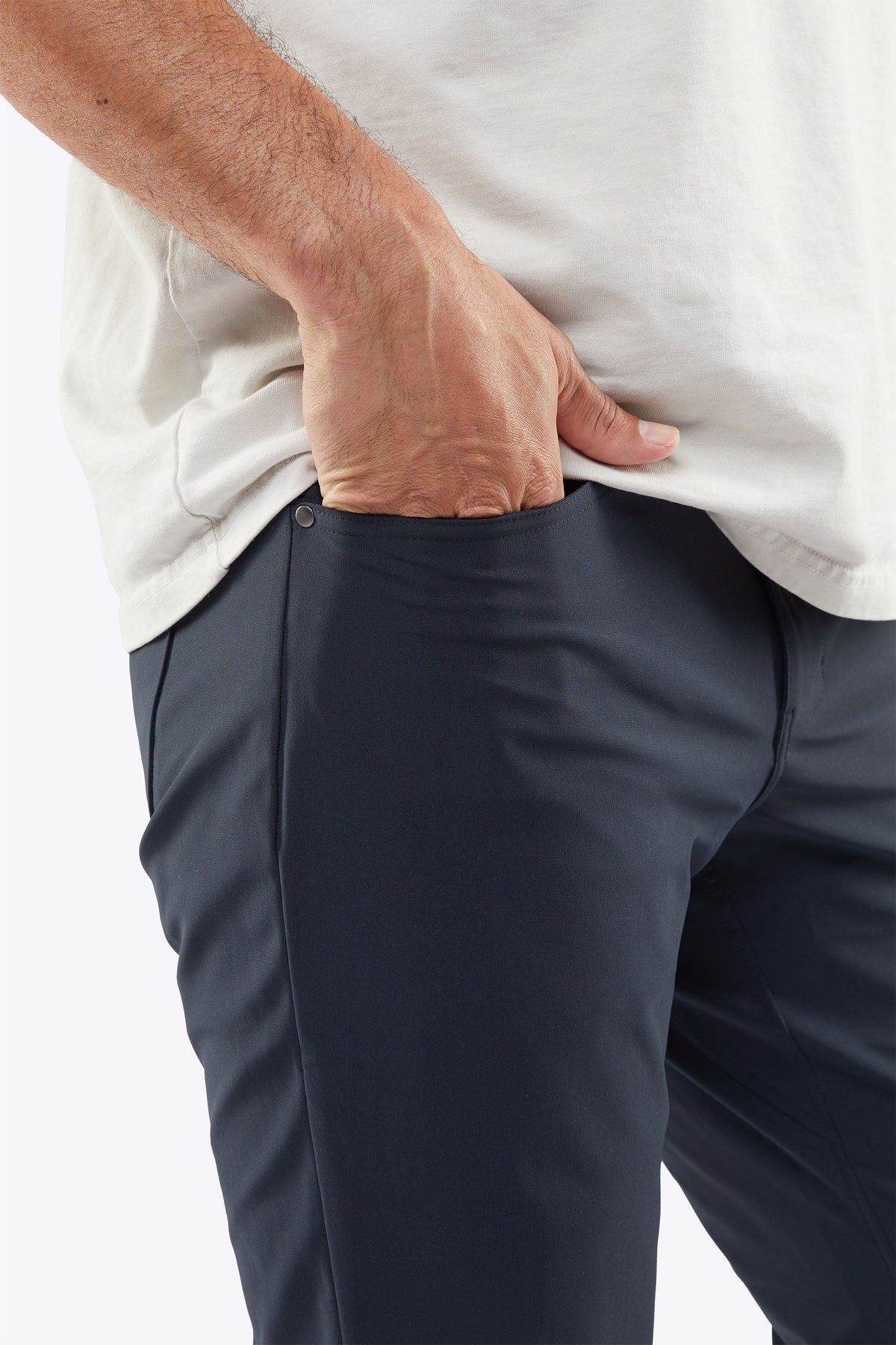 AO 5-Pocket Pant | Obsidian Slim-Fit Versaknit™