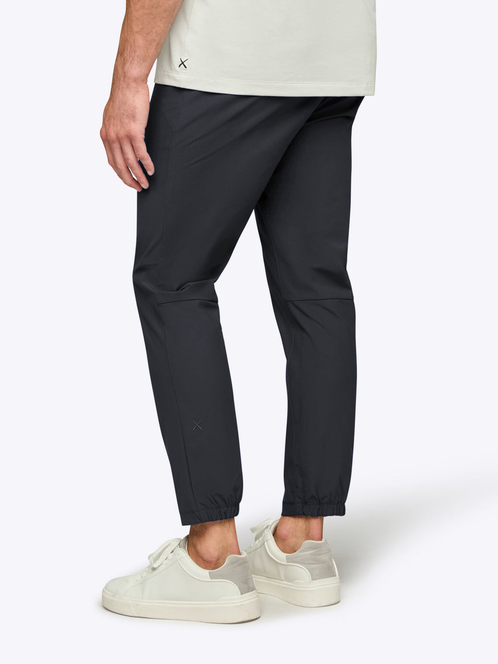 AO Jogger Pant | Obsidian Slim-fit Versaknit®