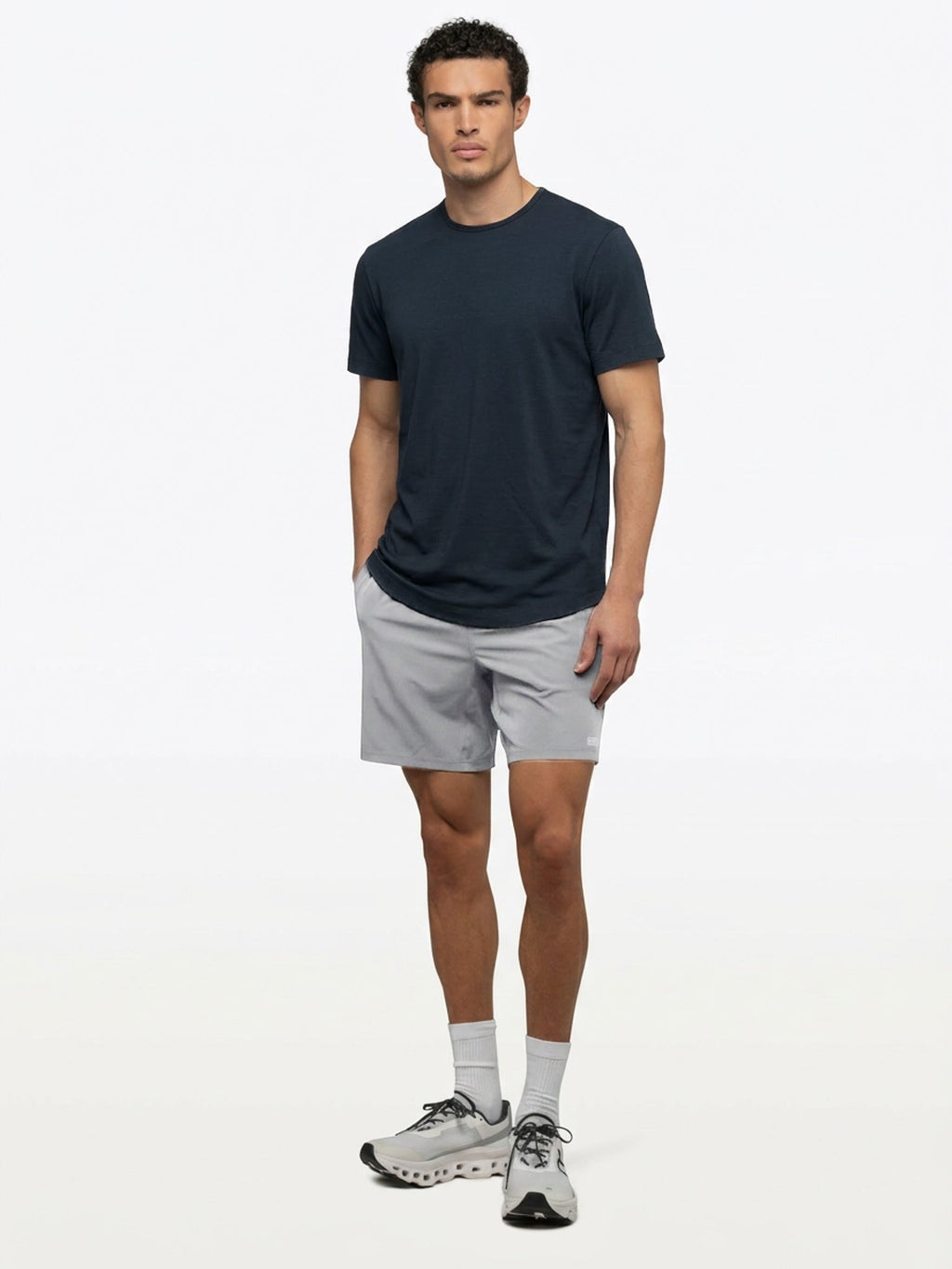 Crossover Active Tee | Obsidian Signature-Fit