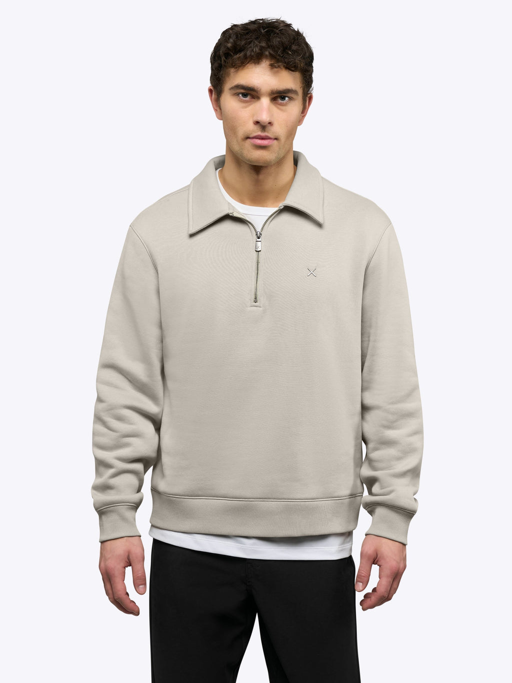 [info]--Tom is 6'1, 180lbs and wears a size L