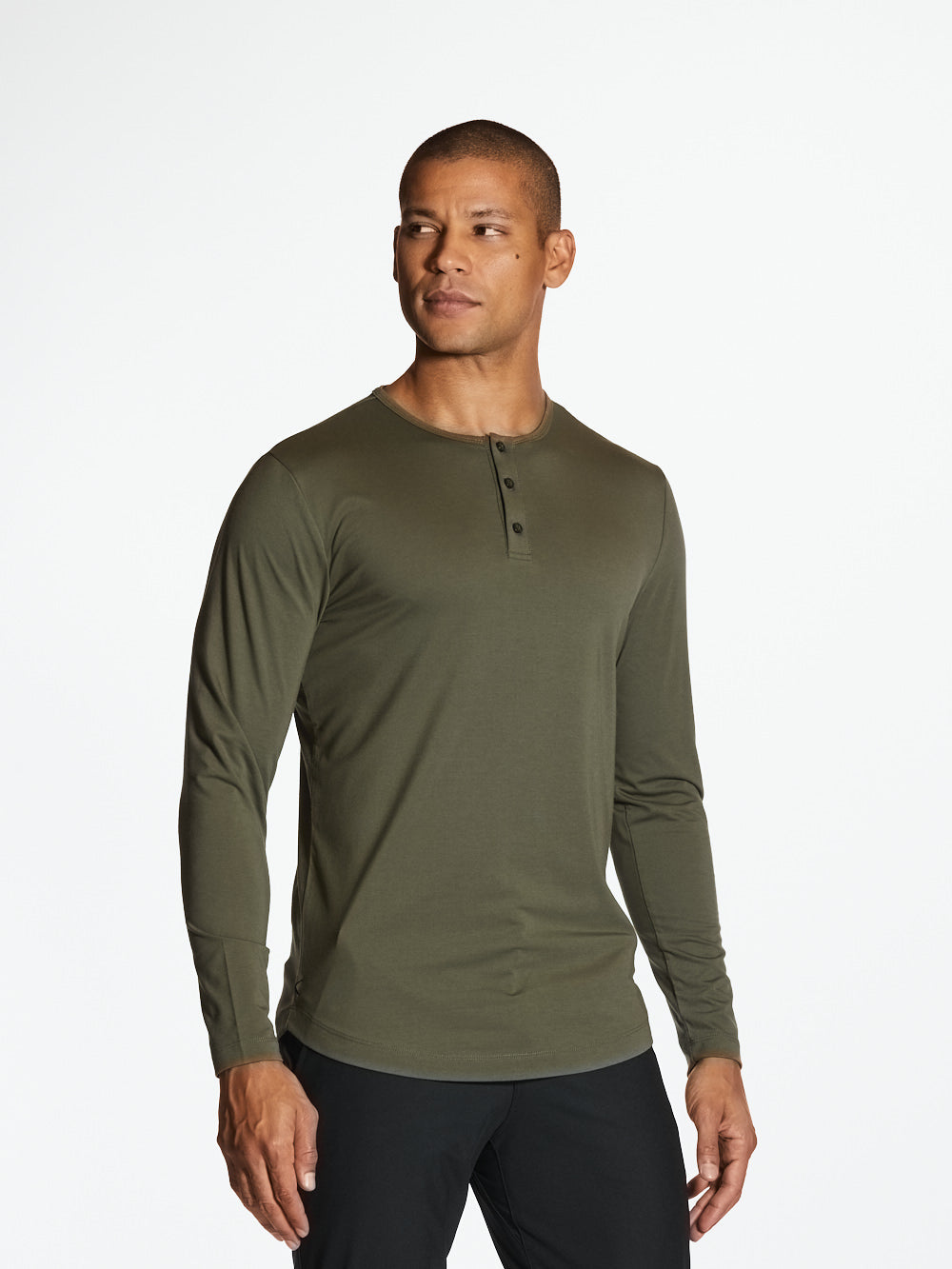 [info]--Tristyn is 6'0 and wears a size M