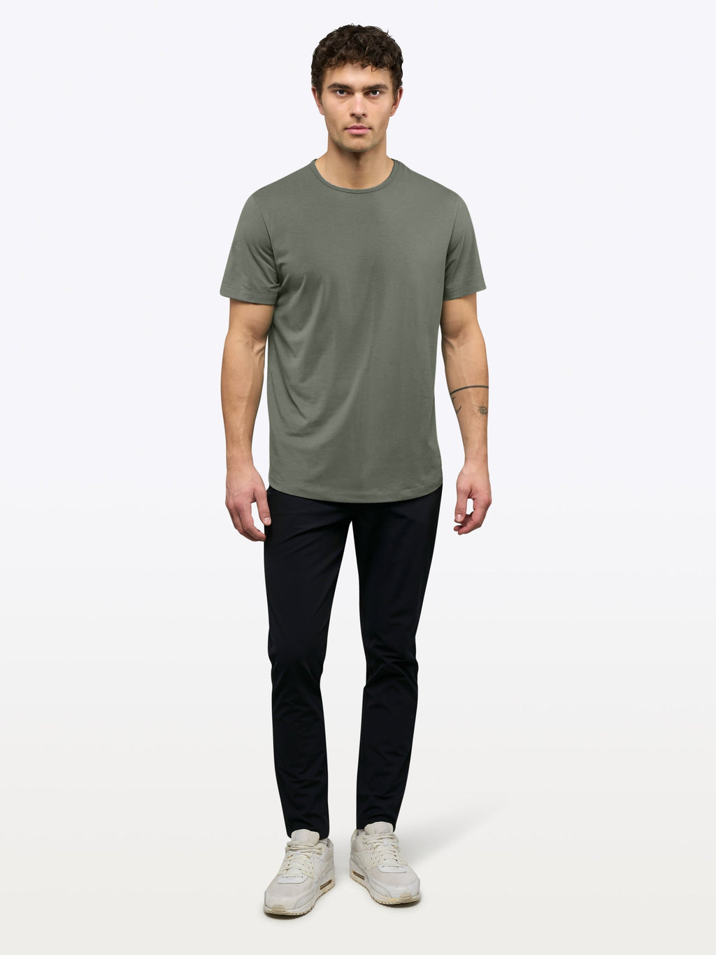 AO Curve-Hem Tee | Gunmetal Signature-Fit PYCA Pro®