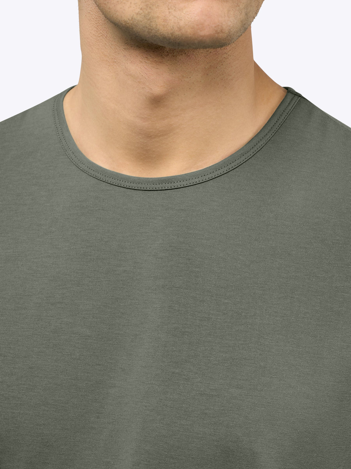 AO Curve-Hem Tee | Gunmetal Signature-Fit PYCA Pro®