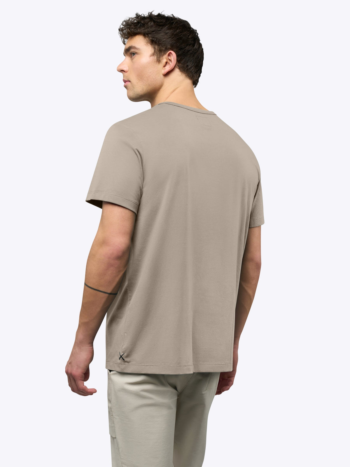 AO Forever Tee | Pure Cashmere Classic-Fit PYCA Pro®