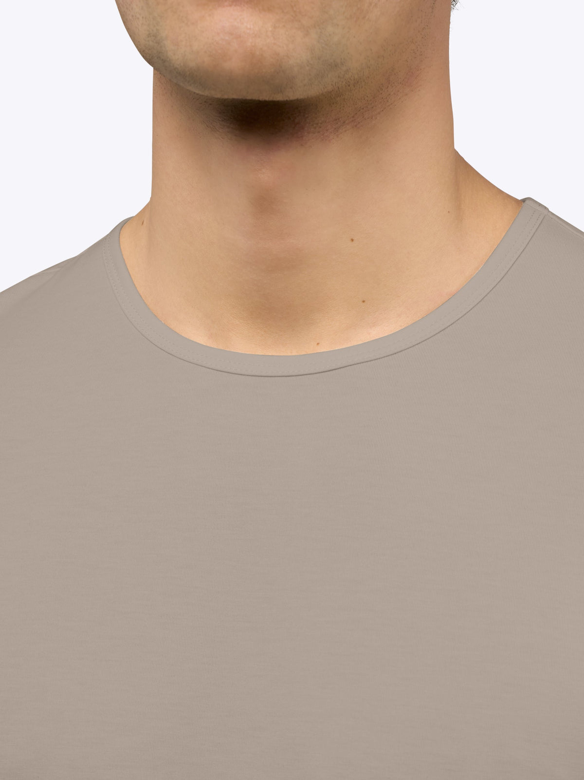 AO Long Sleeve Curve-Hem Tee | Pure Cashmere Signature-Fit PYCA Pro®