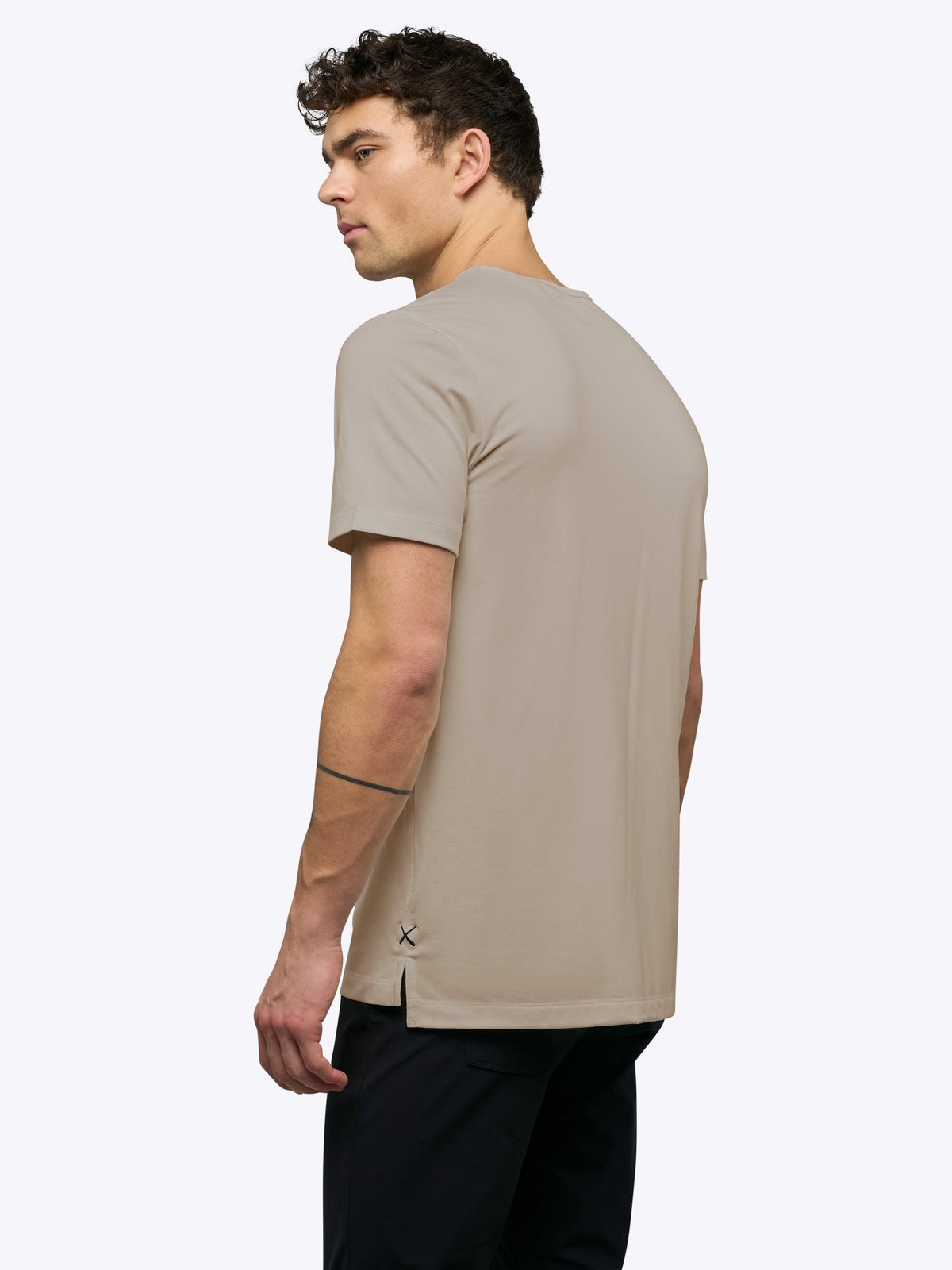 AO Split-Hem Tee | Pure Cashmere Signature-Fit PYCA Pro®