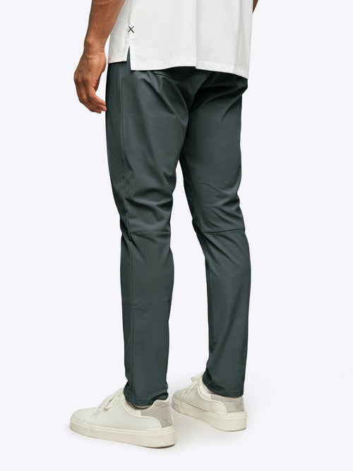 AO 5 Pocket Pant | Urban Chic Slim-fit Versaknit®