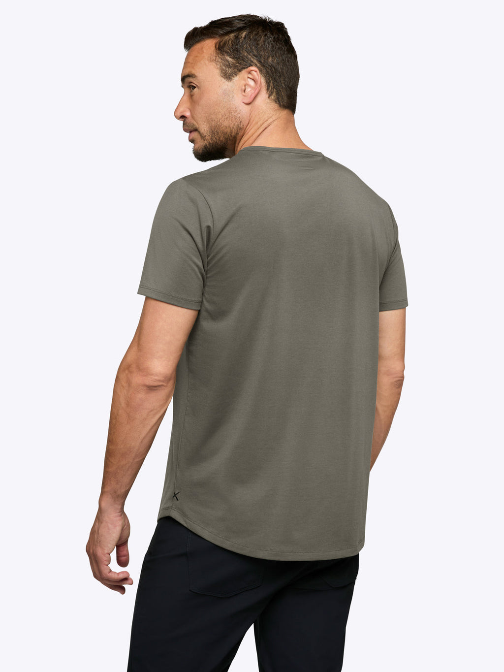 AO Curve-Hem Tee | Slate Signature-fit PYCA Pro®