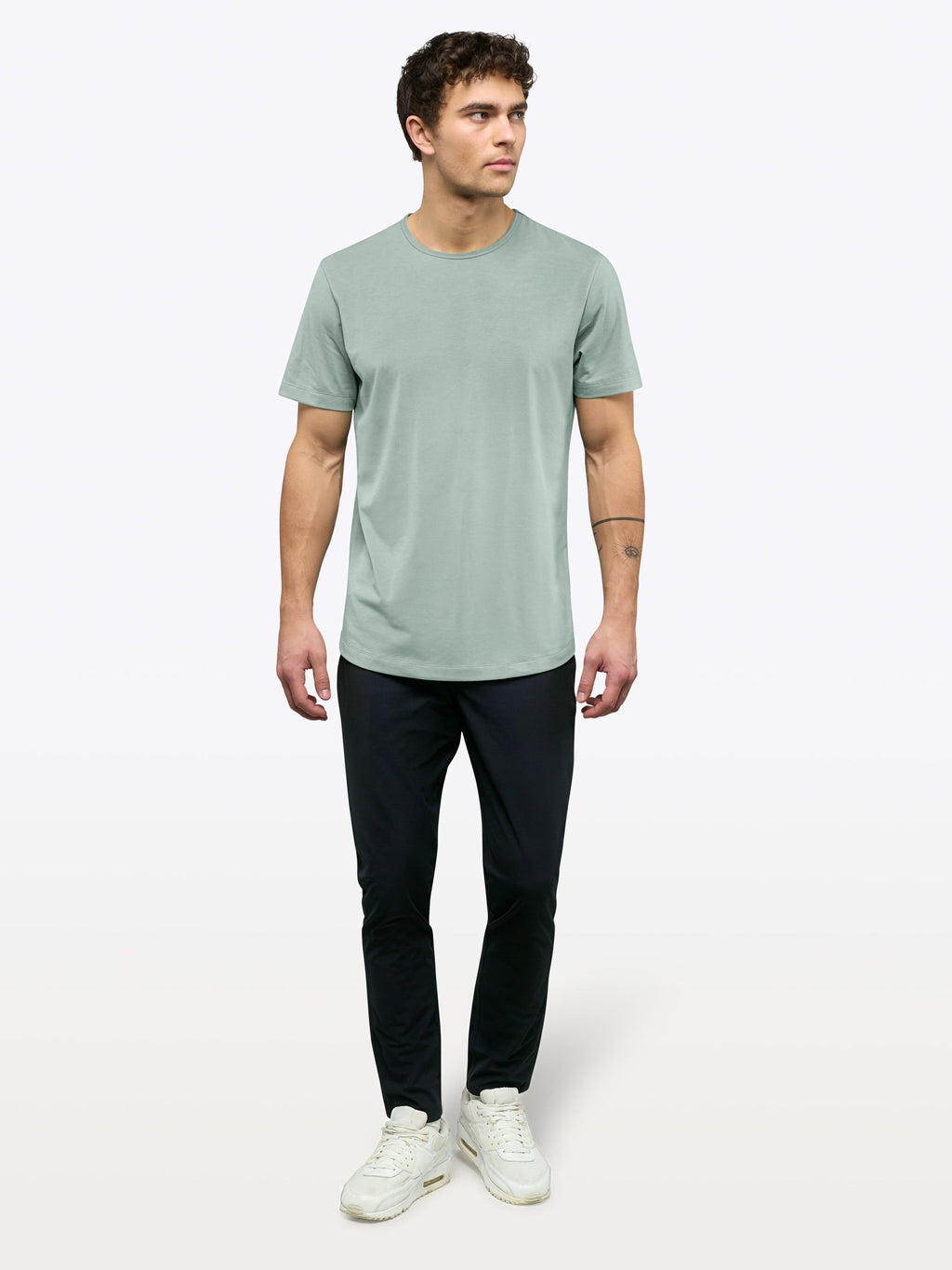 AO Curve-Hem Tee | Slate Grey Signature-Fit PYCA Pro®