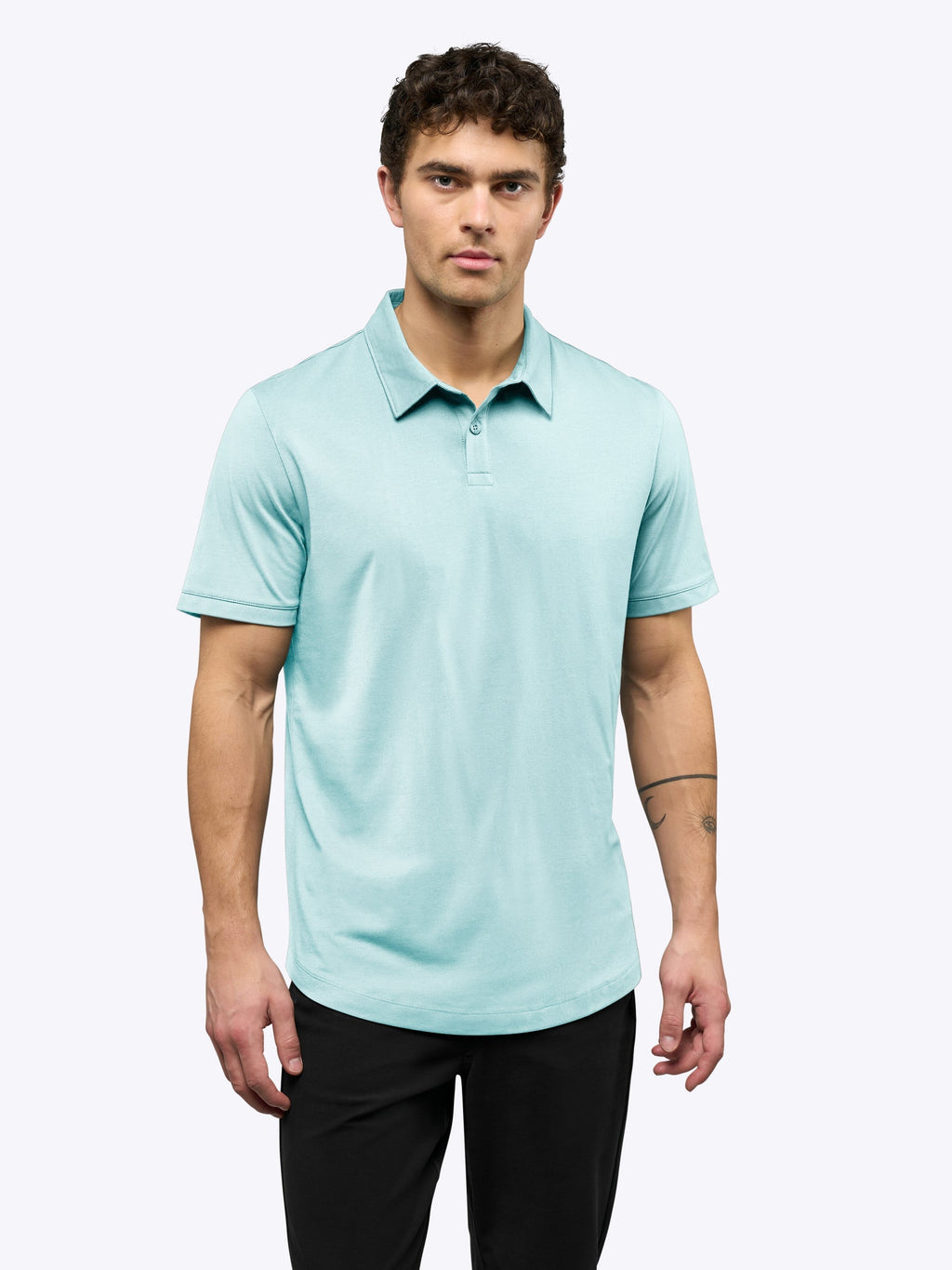 [info]--Tom is 6'1, 180lbs and wears a size L