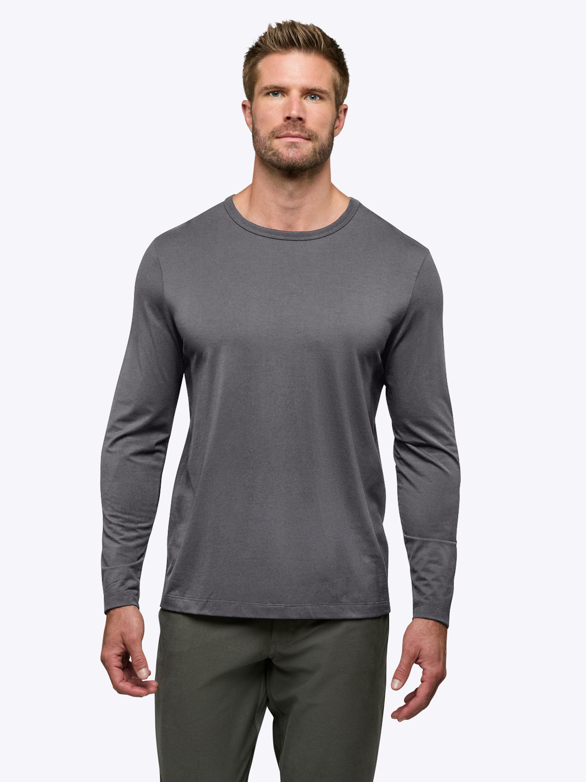 [info]--Davey is 6’2, 200lbs and wears a size L
