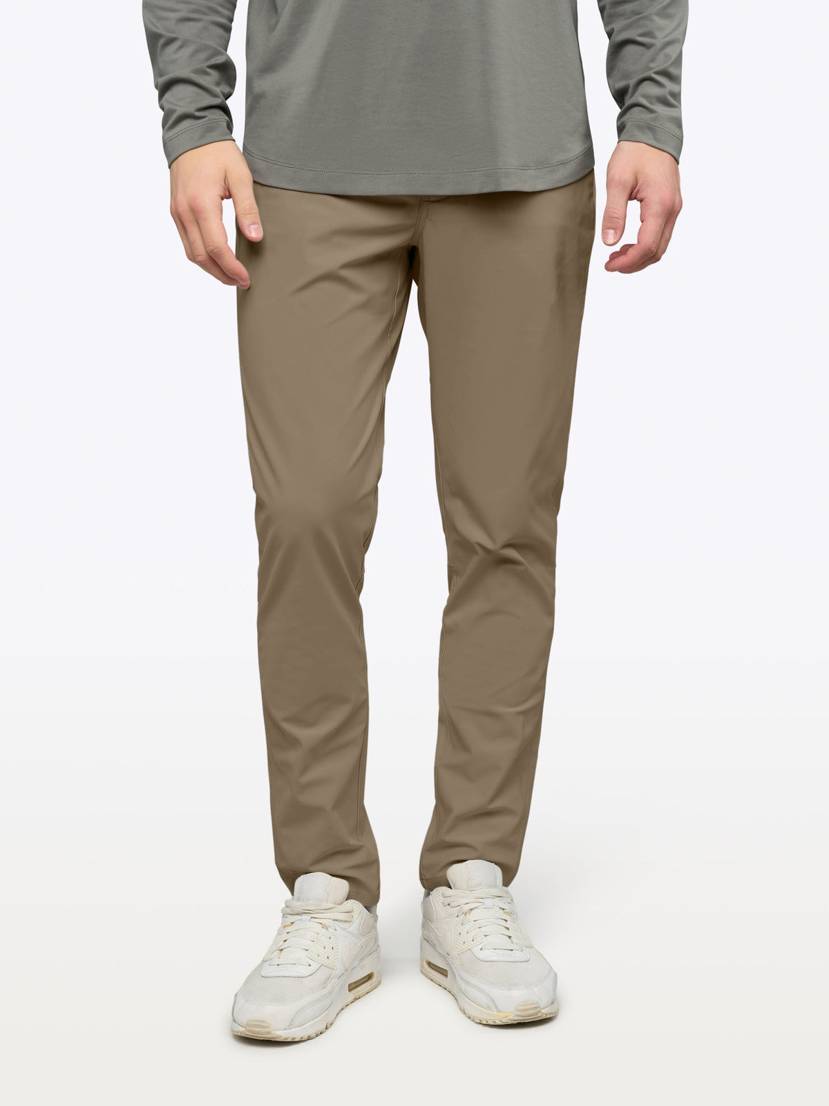 [info]--Tom is 6'1, 180lbs and wears a size M