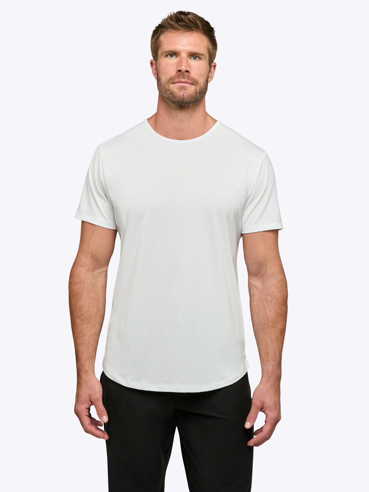 [info]--Davey is 6’2, 200lbs and wears a size XL