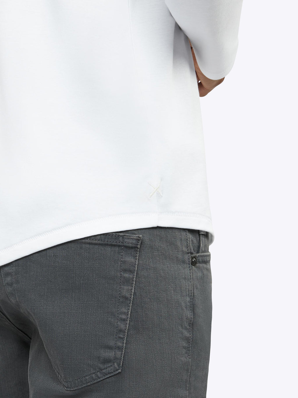Interknit Long Sleeve Pima Cotton Tee | White Signature-Fit