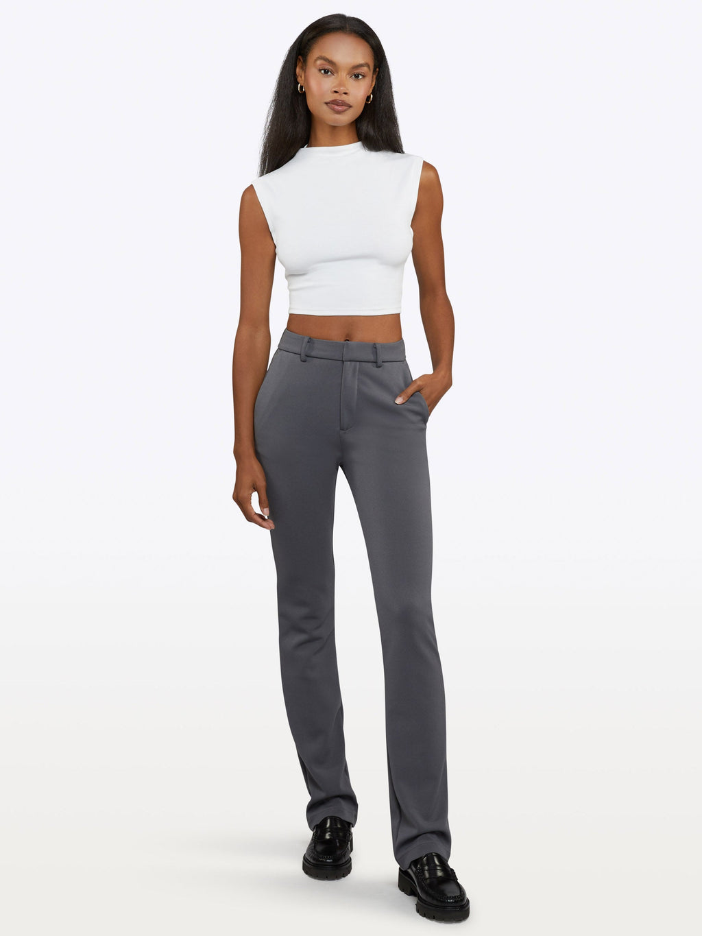 [info]--Taelor is 5'9" and wears a size XS