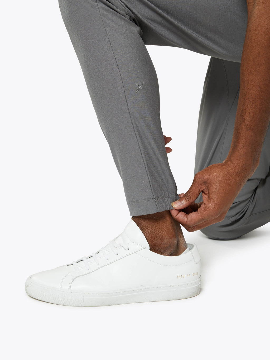 AO Jogger Pant Tall | Wolf Slim-fit Versaknit®