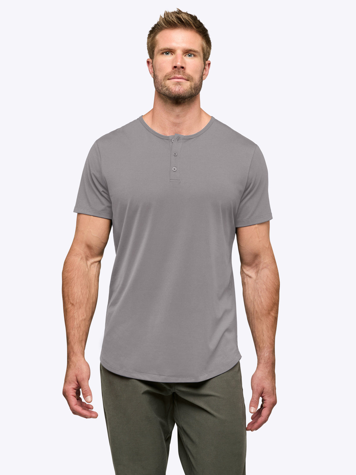 [info]--Davey is 6’2, 200lbs and wears a size L