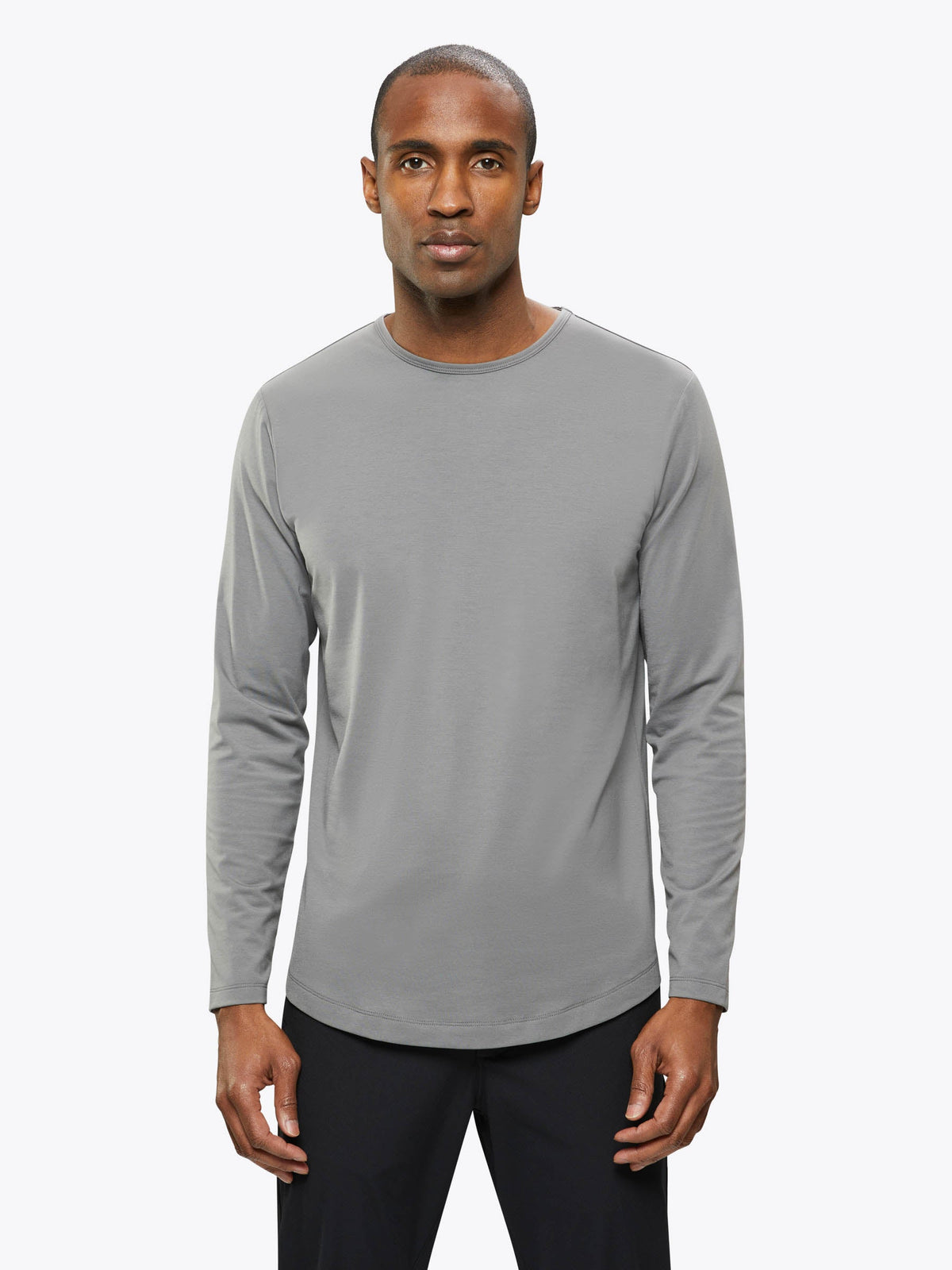 [info]--Isa is 6'3, 180lbs and wears a size L